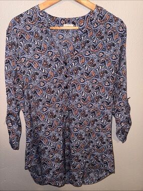 Antilia Femme Paisley Top in Navy, Tan & White